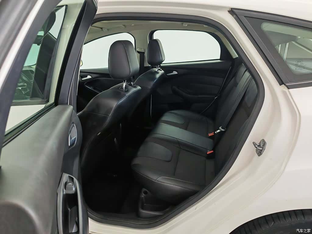 Ford Focus, 2014 15