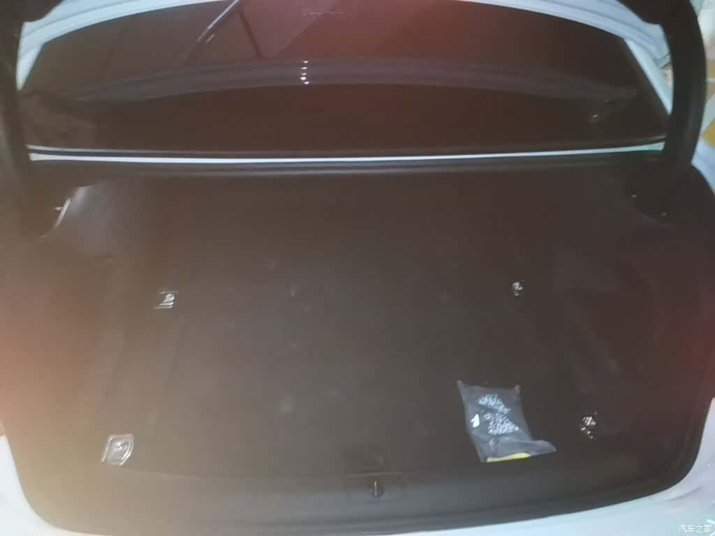Audi A4L, 2024 19