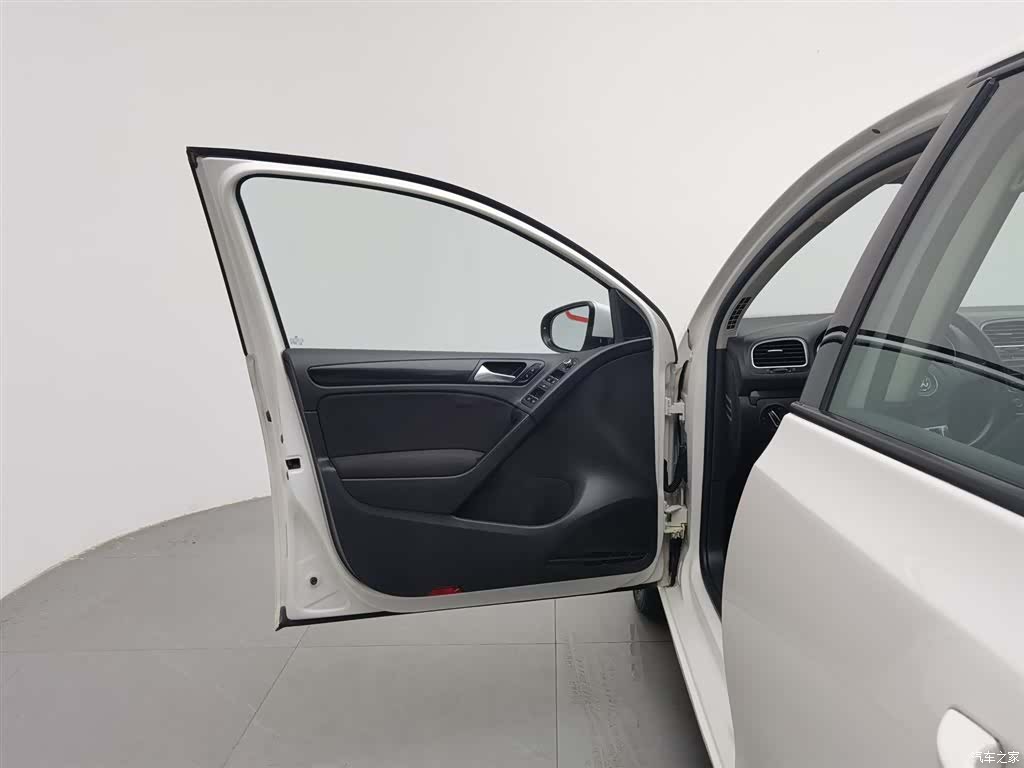 Volkswagen Golf, 2013 8