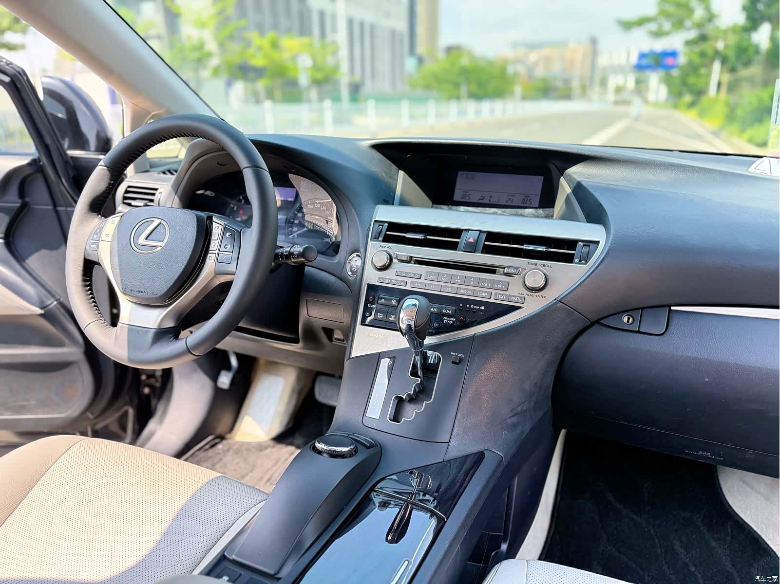 Lexus RX, 2013 7