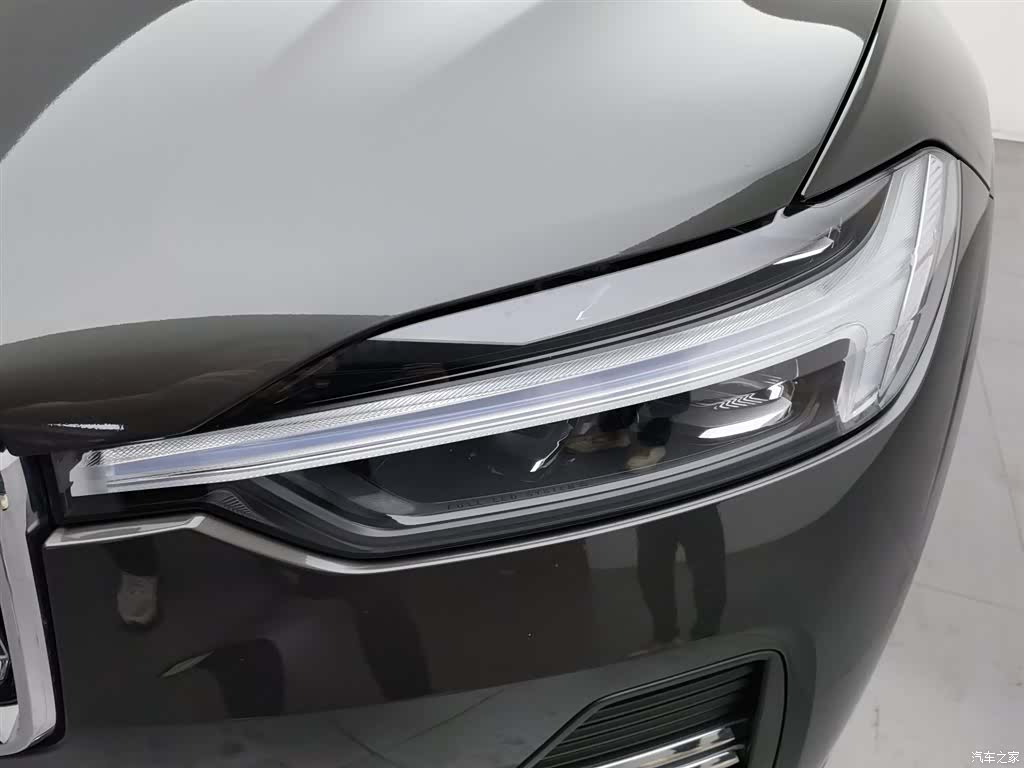 Volvo XC60, 2022 7