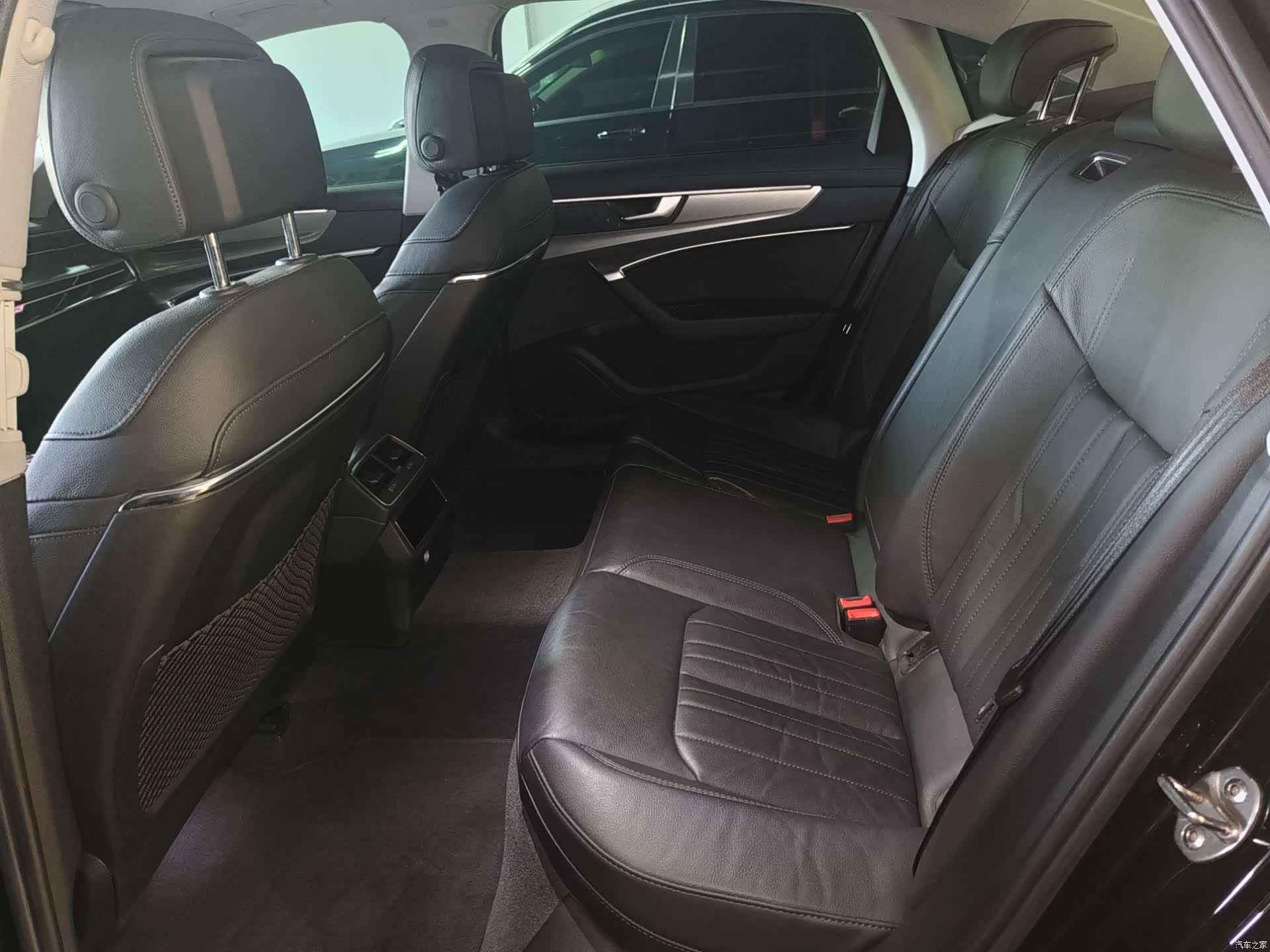 Audi A6L, 2021 10