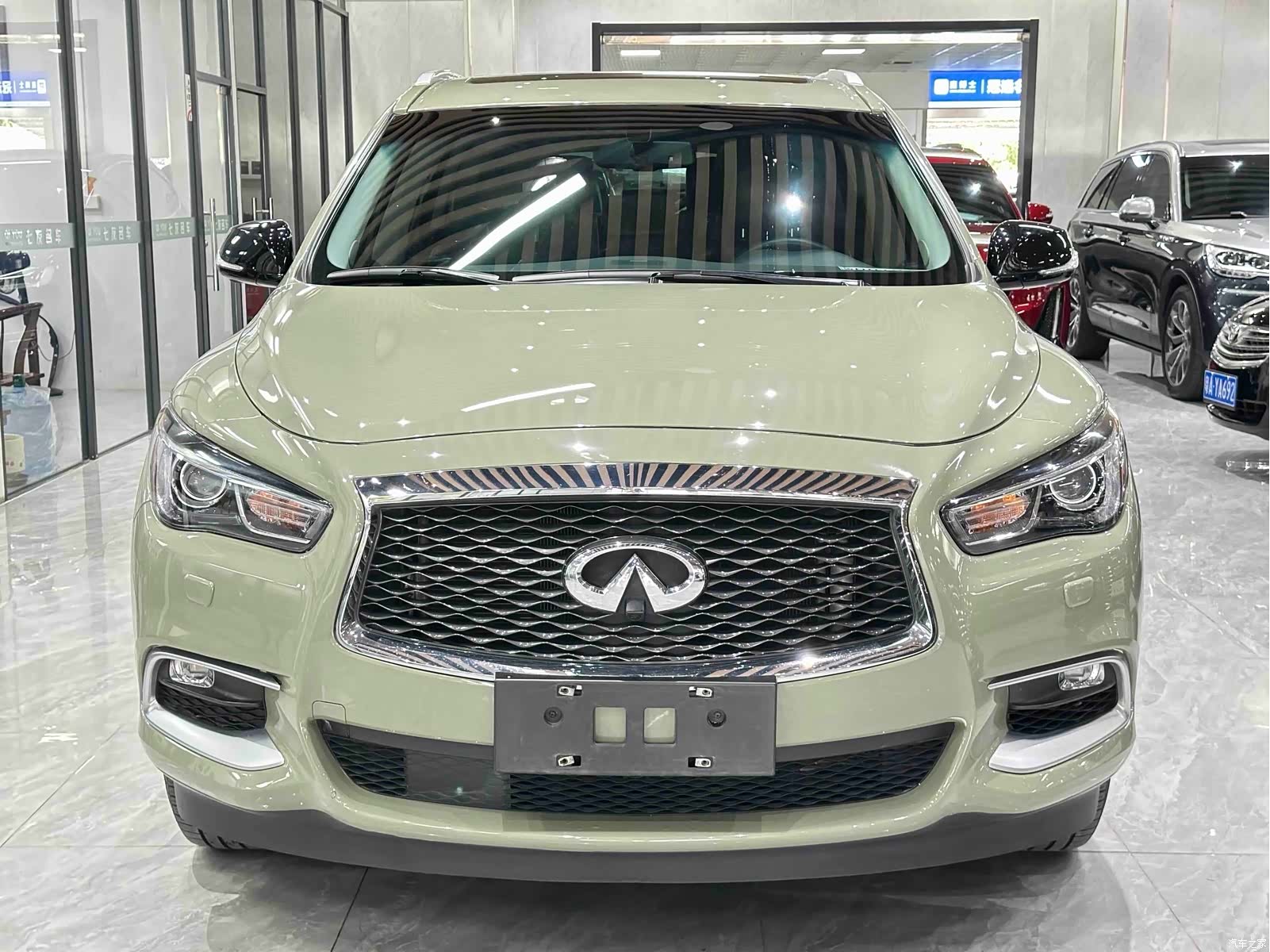 Infiniti QX60, 2017 2