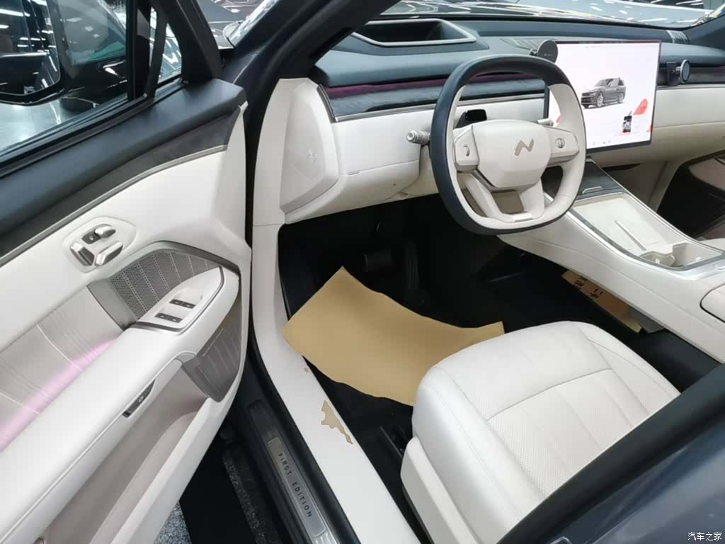 NIO L90, 2025 12