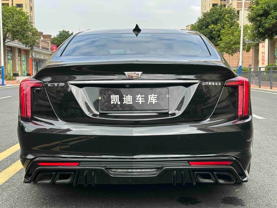 Cadillac CT5