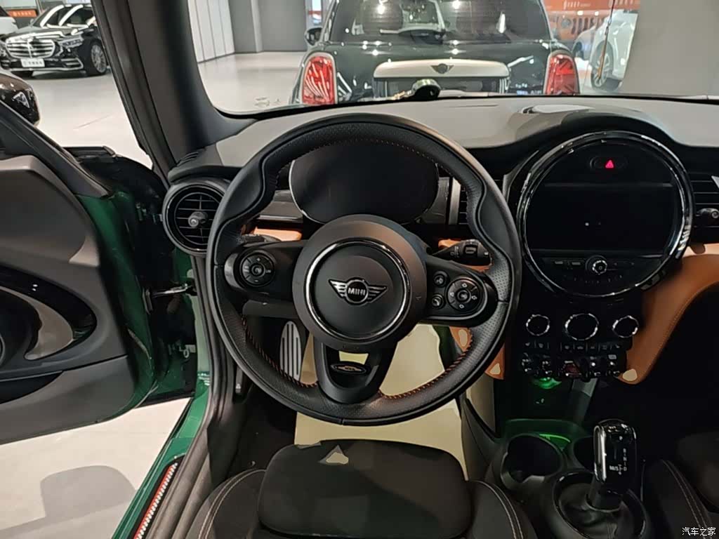 Mini Cooper, 2021 11