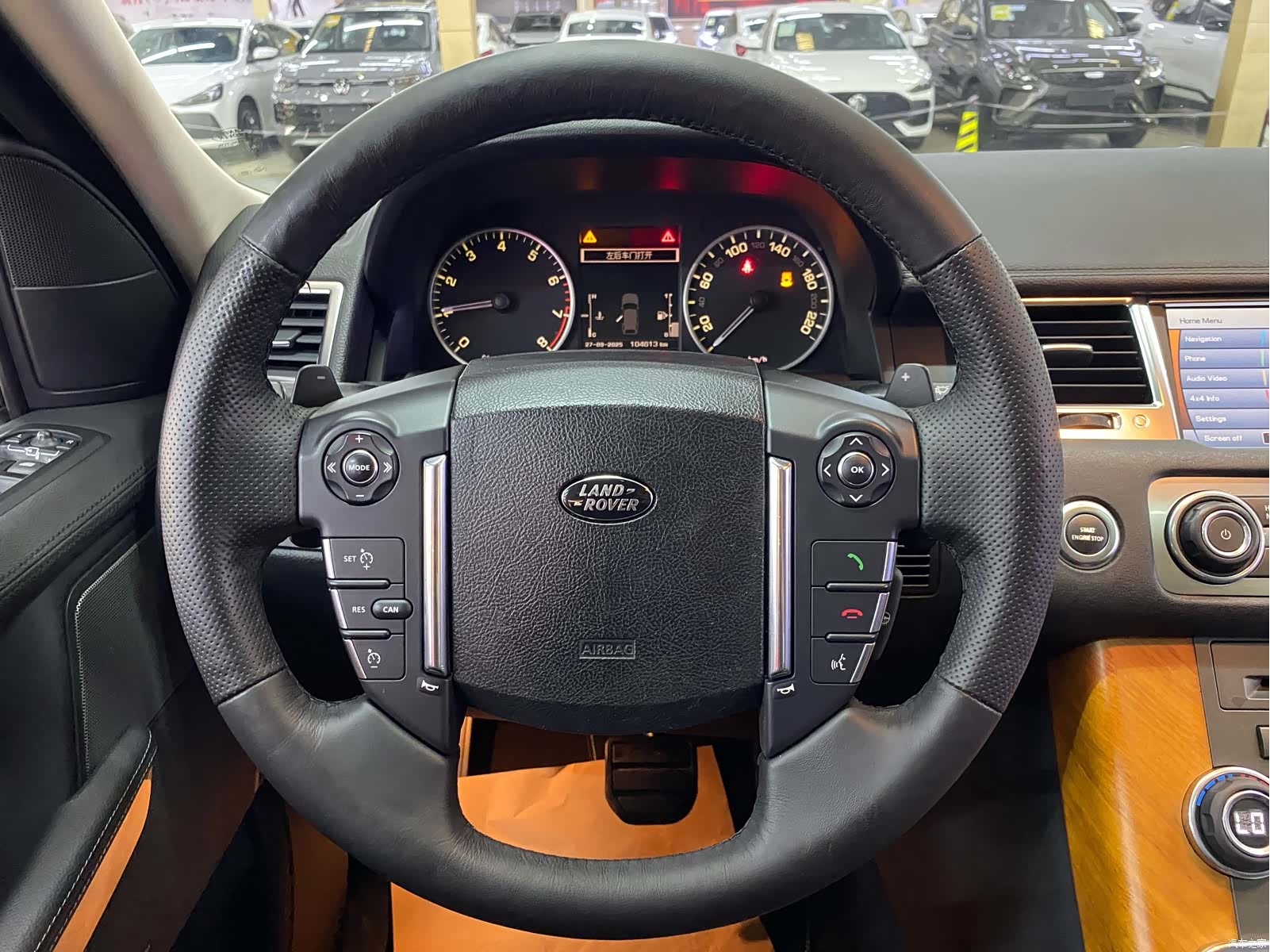 Land Rover Range Rover, 2011 10