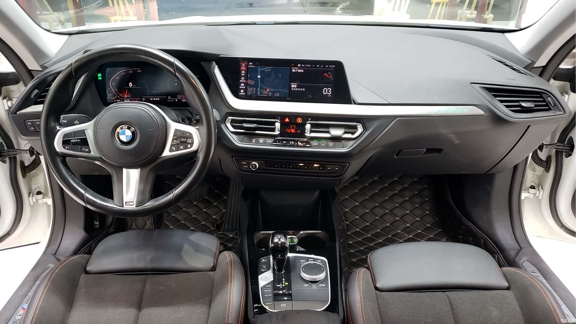 BMW 2 Series, 2022 все фото