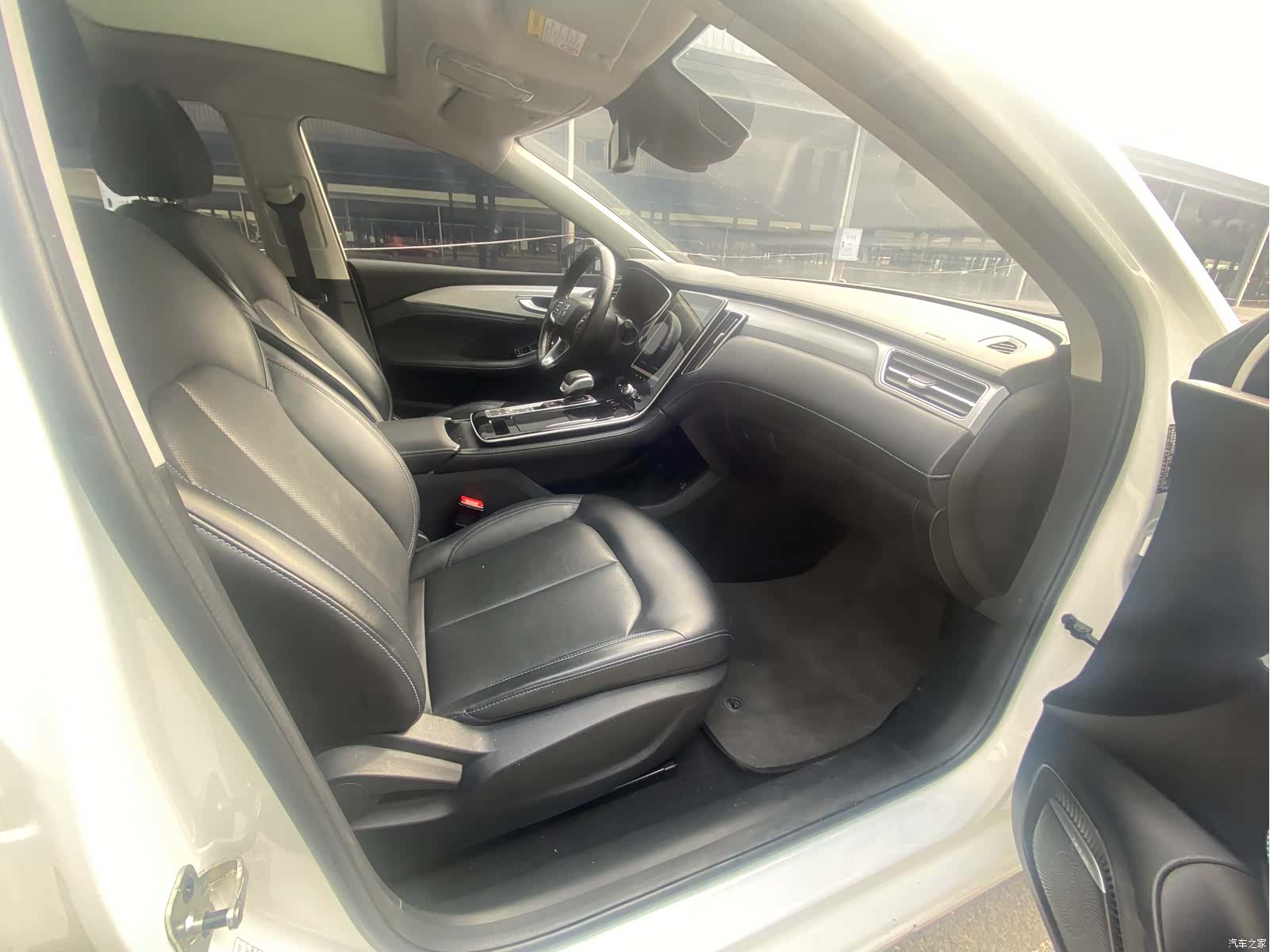 Rising Auto ER6, 2021 все фото