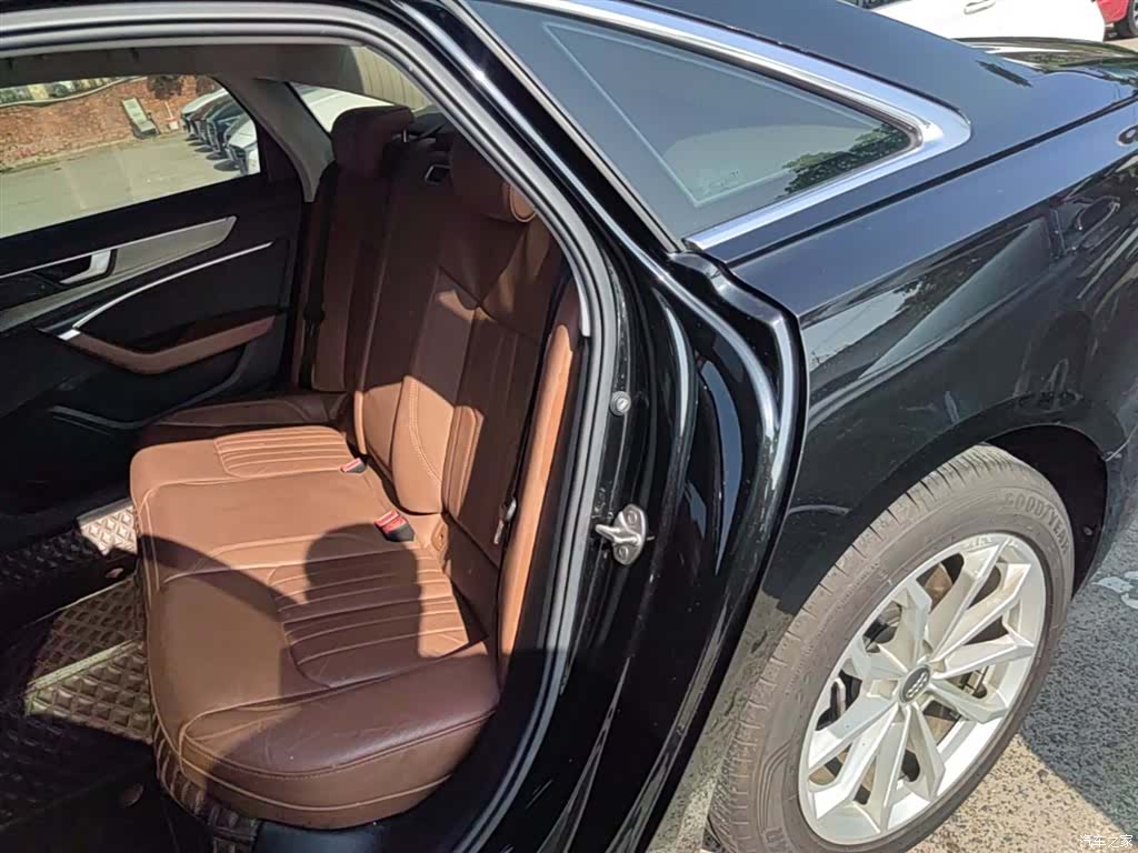 Audi A6L, 2020 17