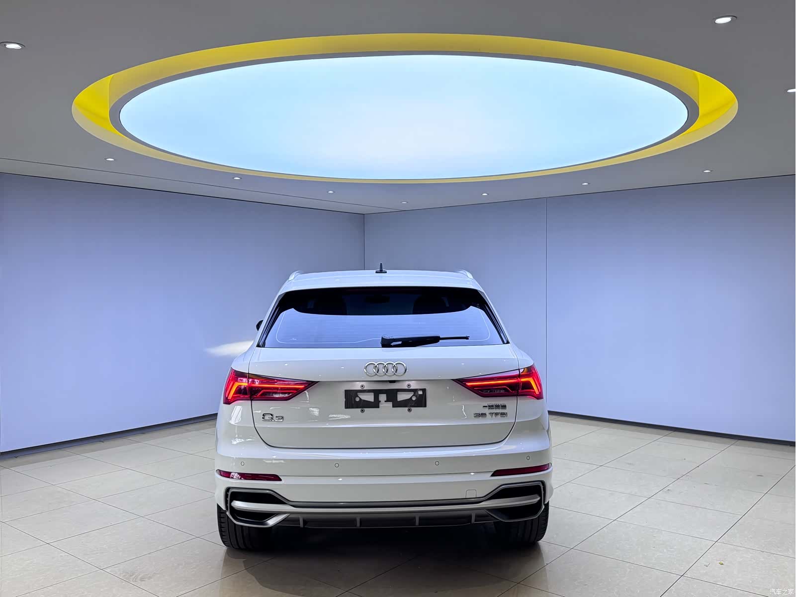 Audi Q3, 2022 все фото