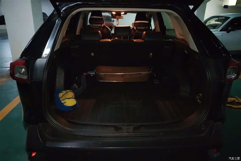 Toyota Wildlander, 2021 4