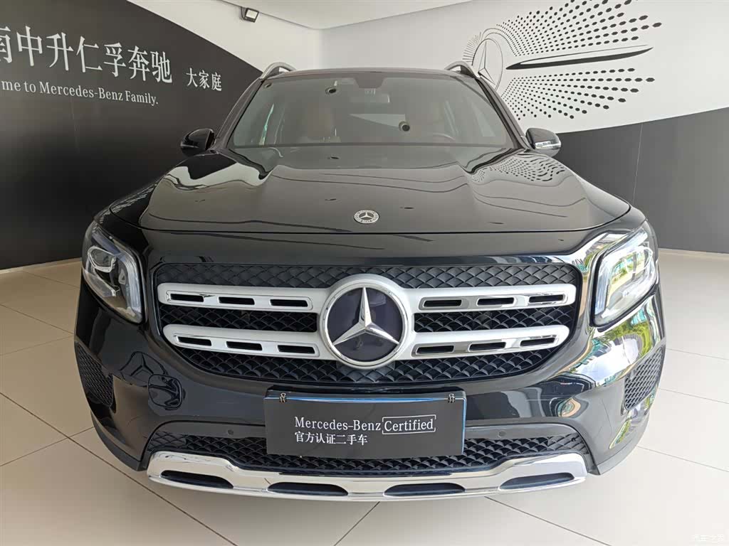 Mercedes-Benz GLB, 2023 2