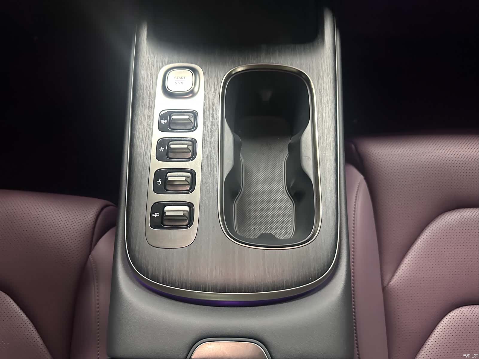 Xiaomi SU7, 2025 8