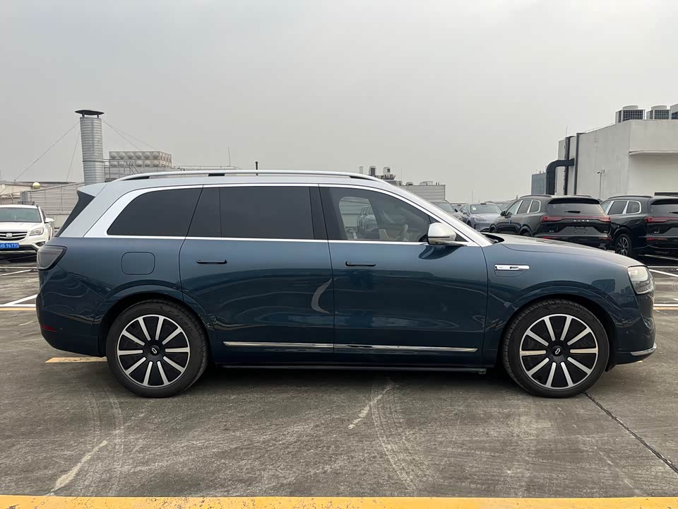 AITO Ask the world M9