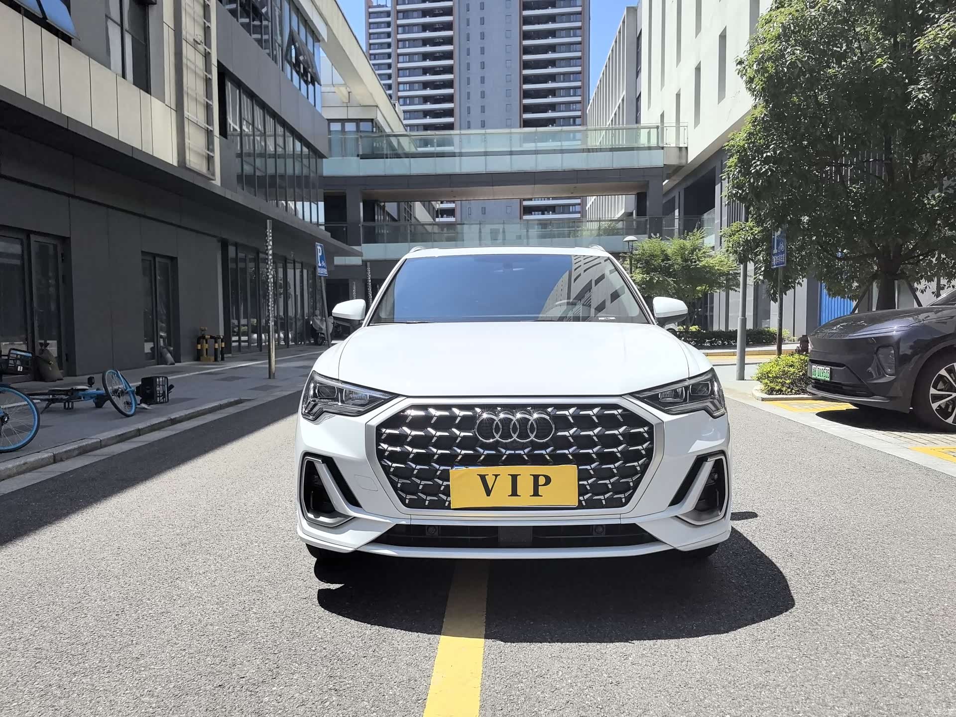 Audi Q3, 2024 3