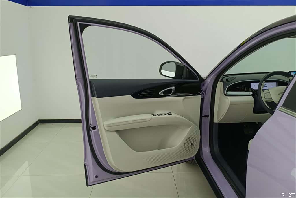 Geely Xingyuan, 2025 7