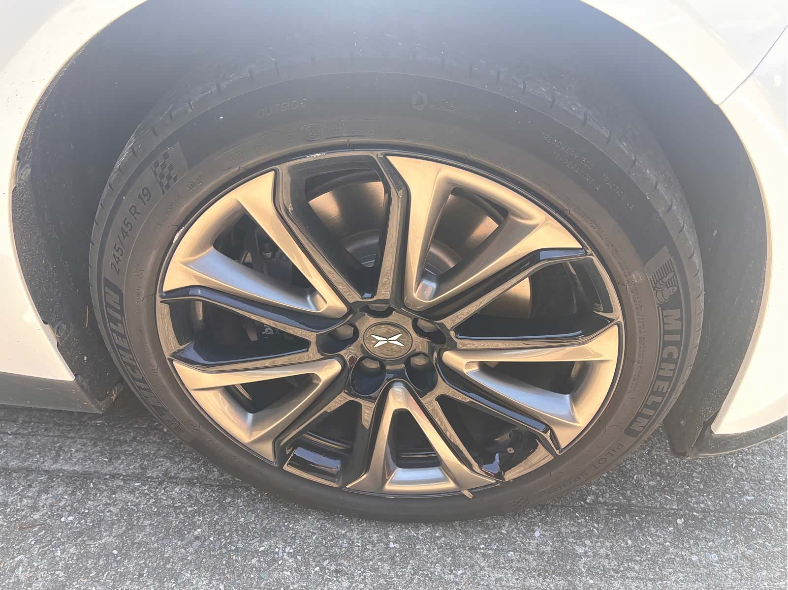 Xpeng P7, 2021 3