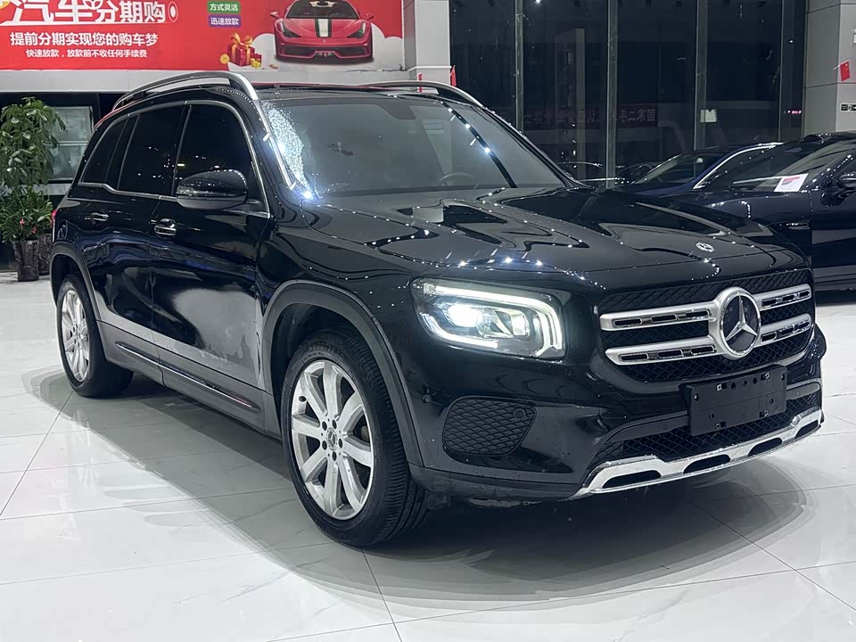 Mercedes-Benz GLB