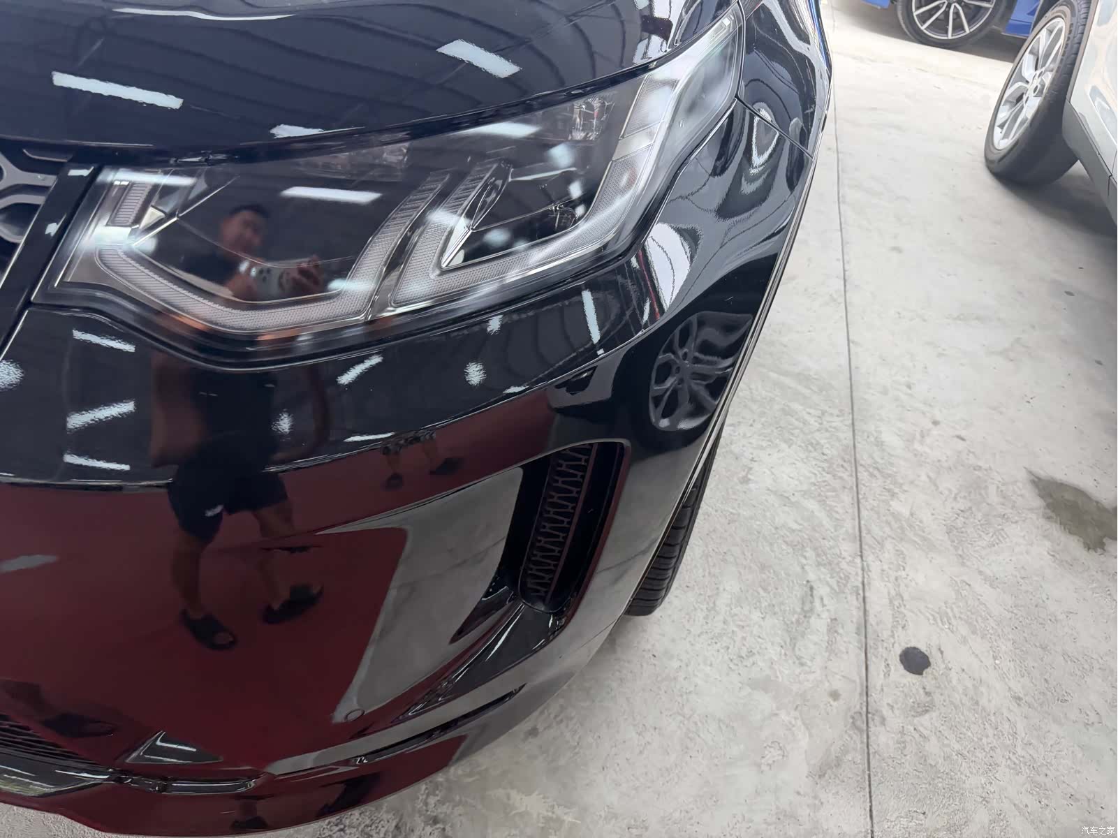 Land Rover Discovery, 2020 3