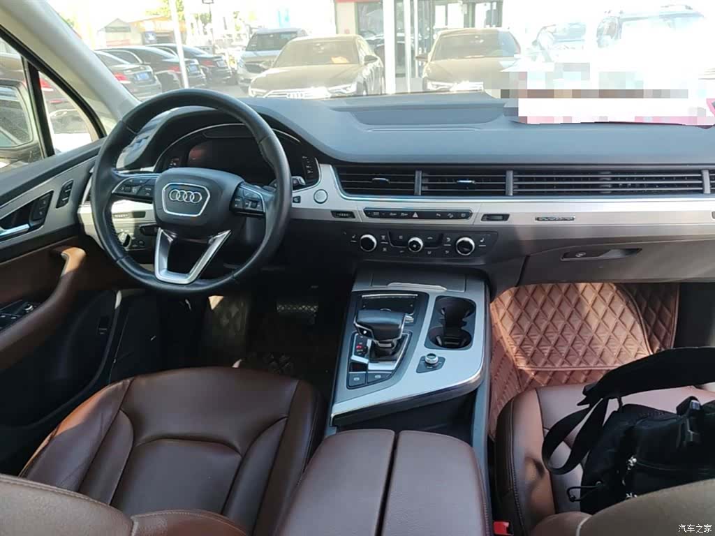 Audi Q7, 2019 10