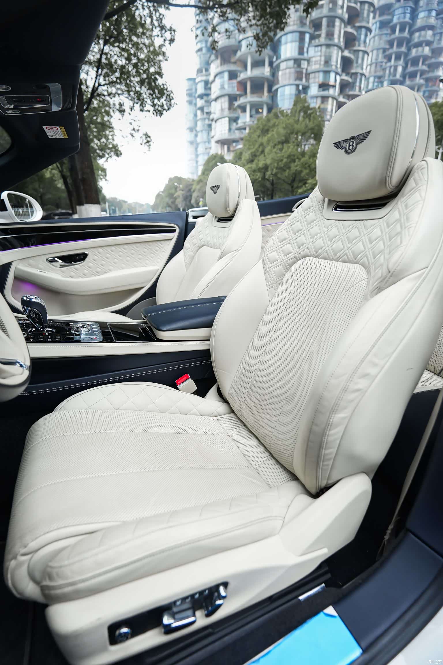 Bentley Continental GT, 2020 8