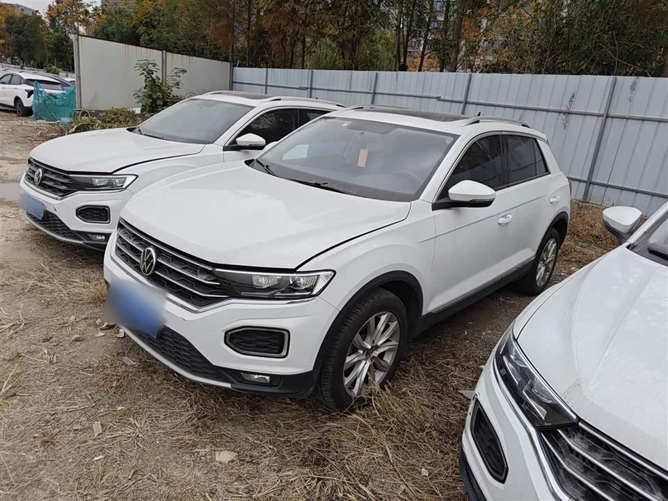 Volkswagen T-ROC exploring Songs