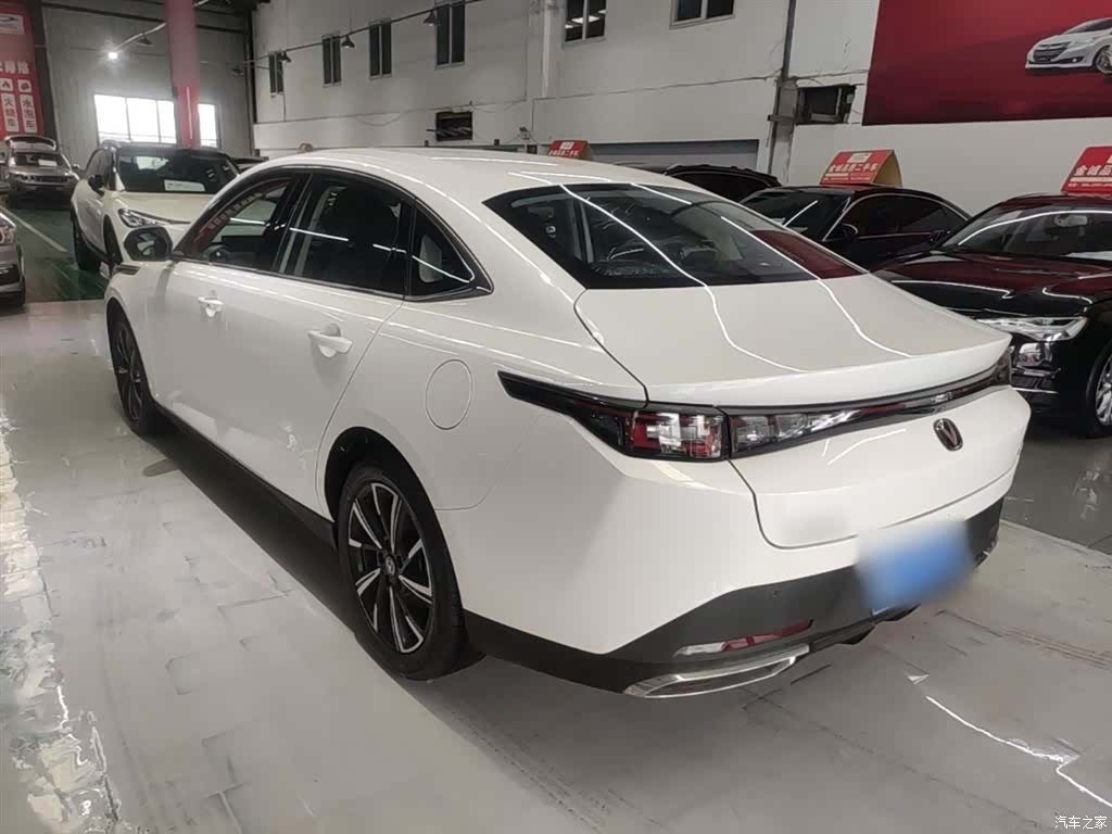Changan Eado, 2026 все фото