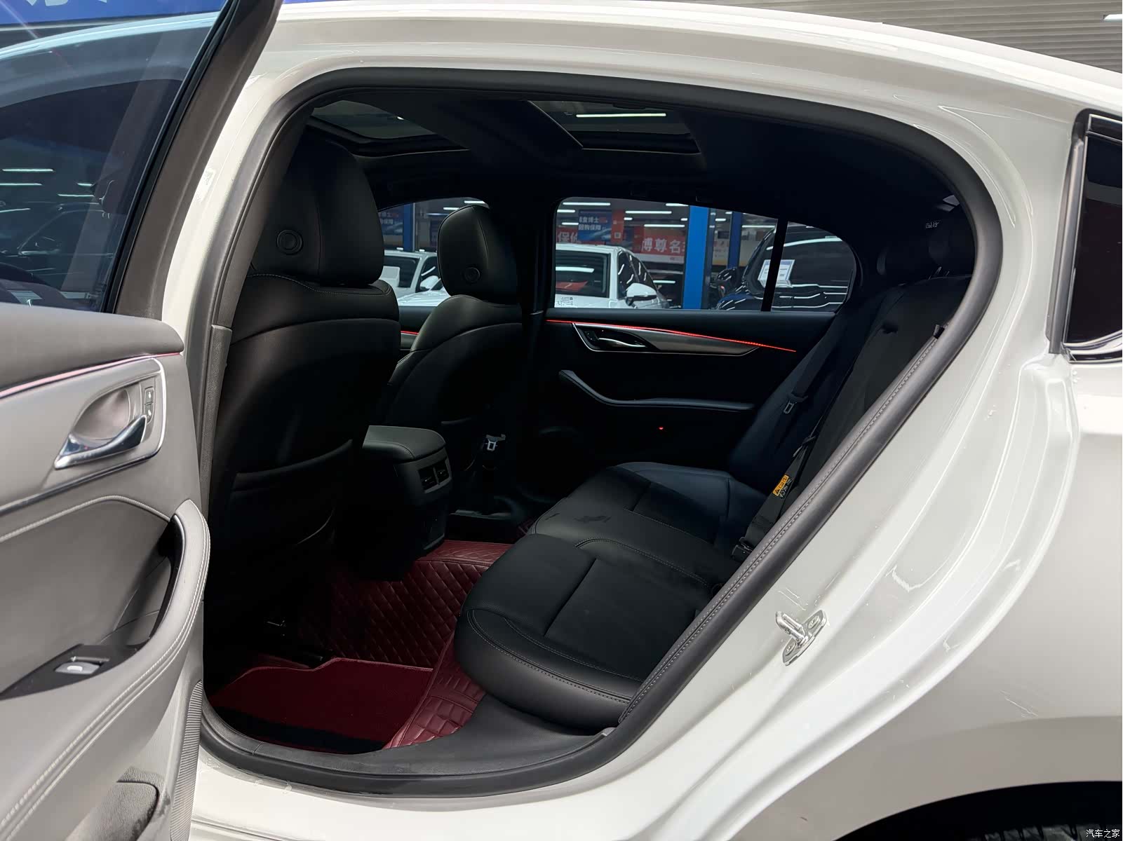 Cadillac CT5, 2022 8