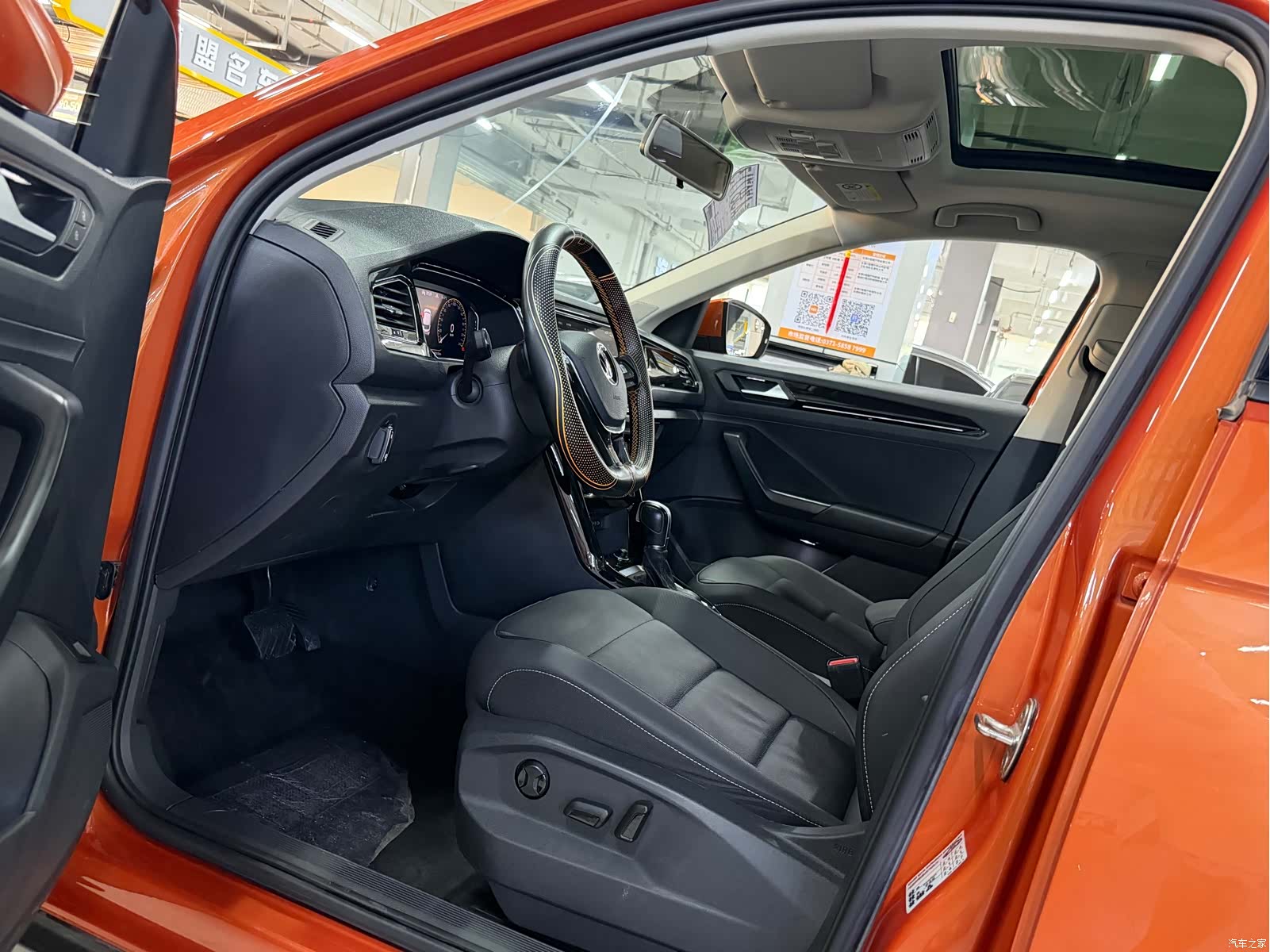 Volkswagen T-ROC, 2022 7