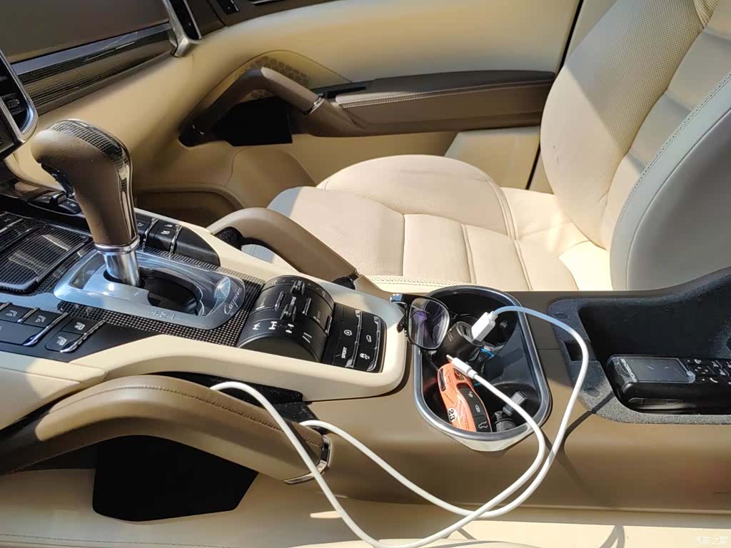 Porsche Cayenne, 2013 все фото