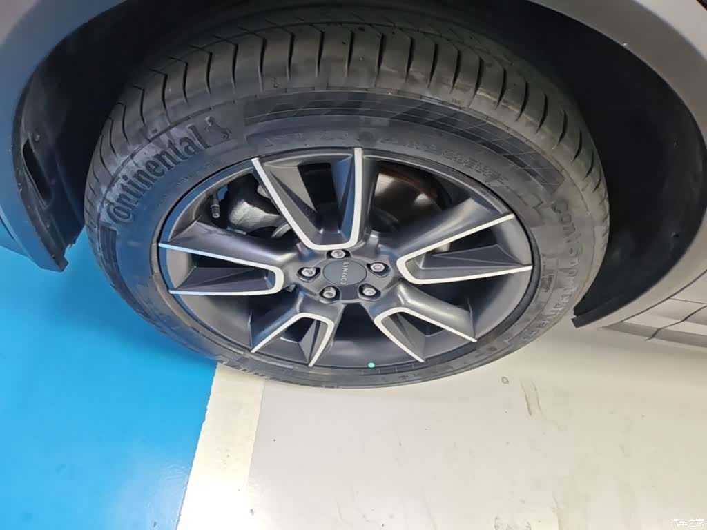 Lynk & Co 01, 2022 23