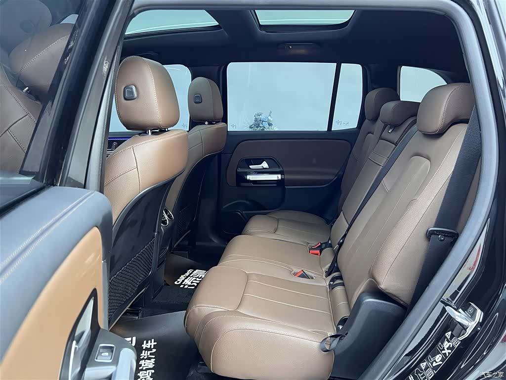 Mercedes-Benz GLB, 2024 20