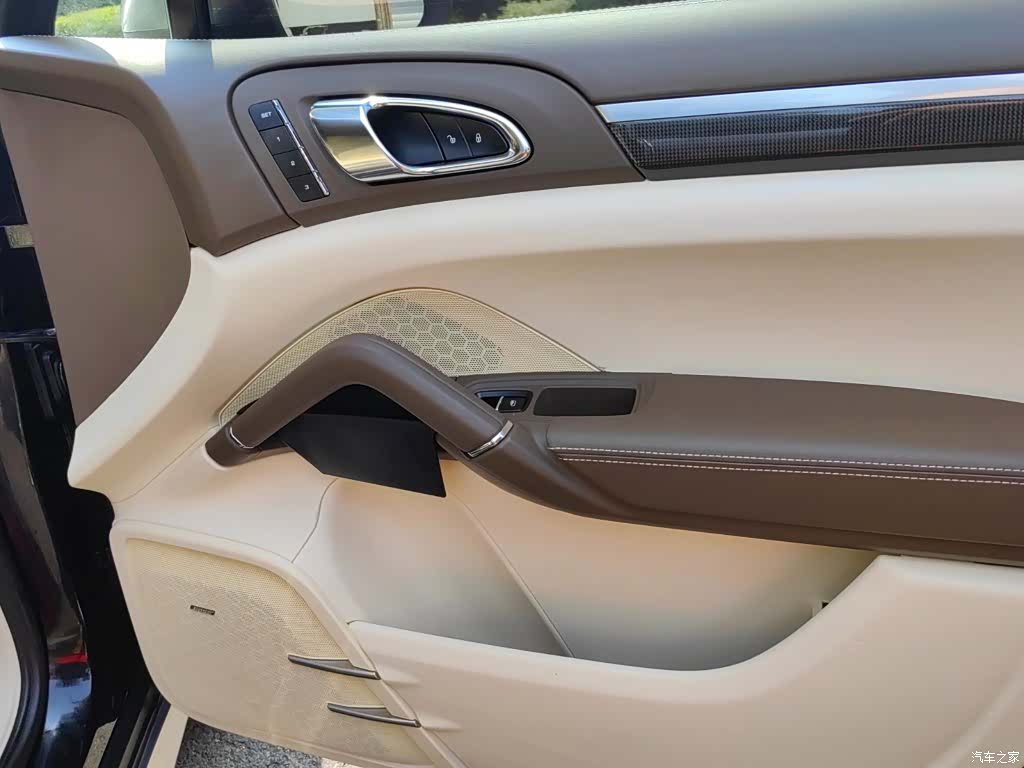 Porsche Cayenne, 2013 14