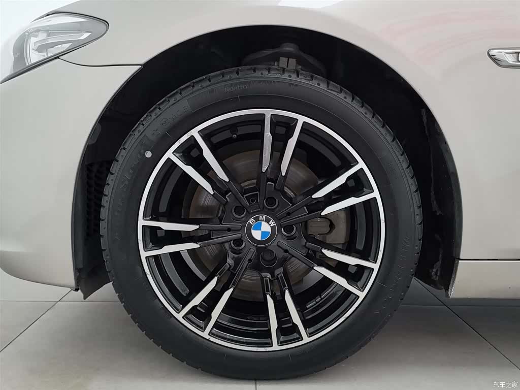 BMW 5 Series, 2014 17