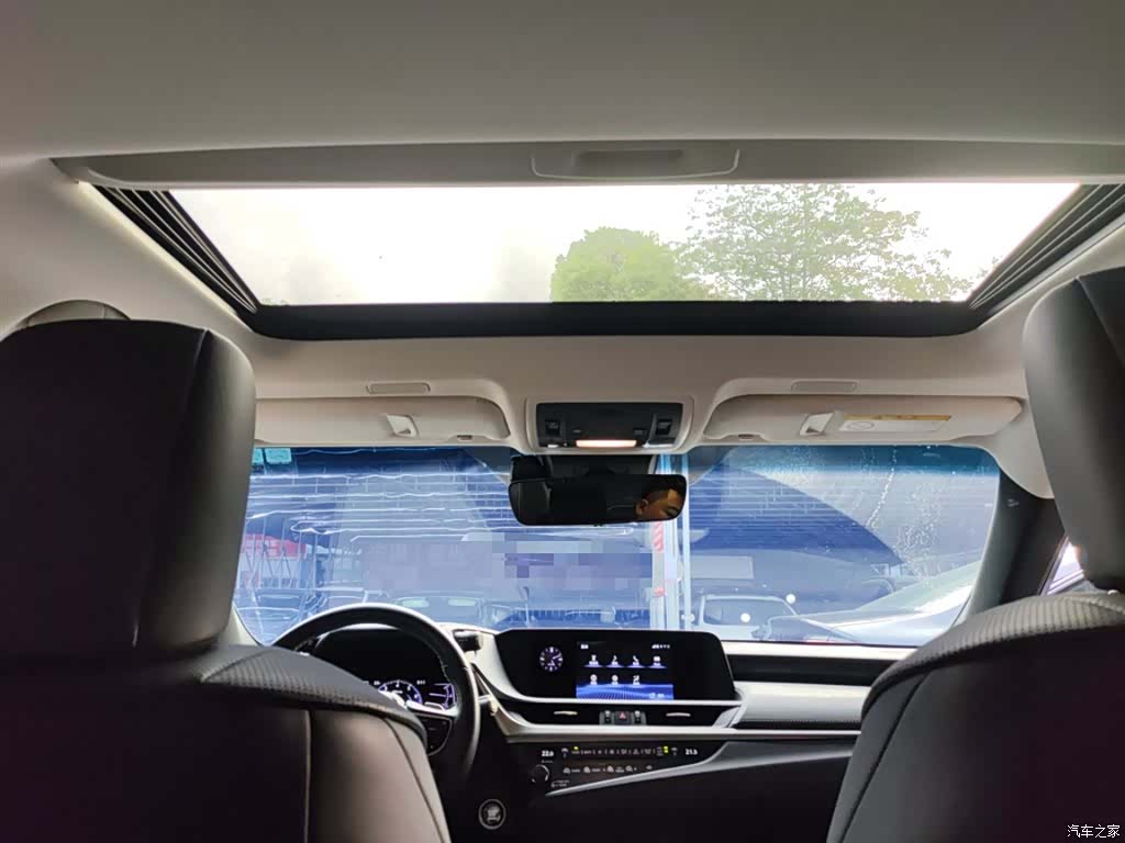 Lexus ES, 2018 14