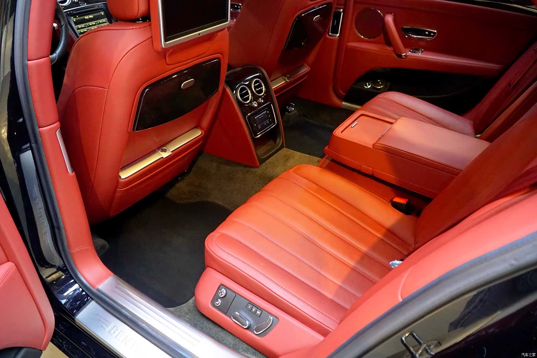 Bentley Flying Spur, 2016 все фото