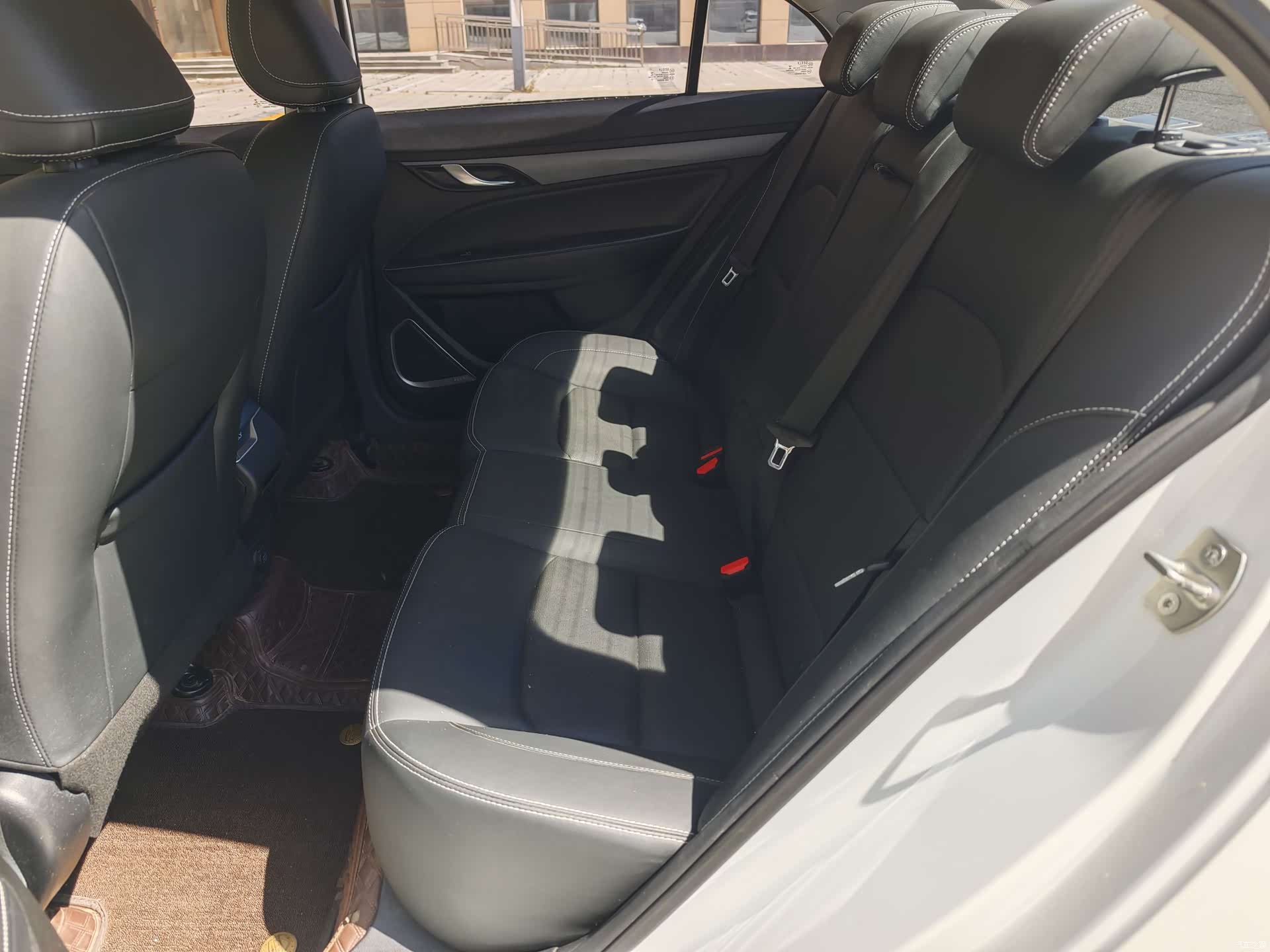 Geely Emgrand, 2021 12