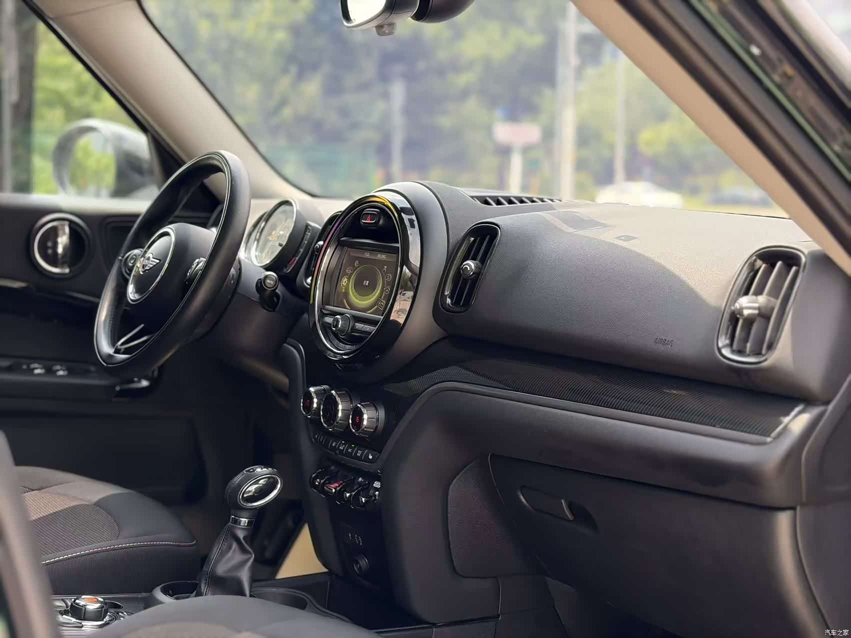 Mini Countryman, 2019 12