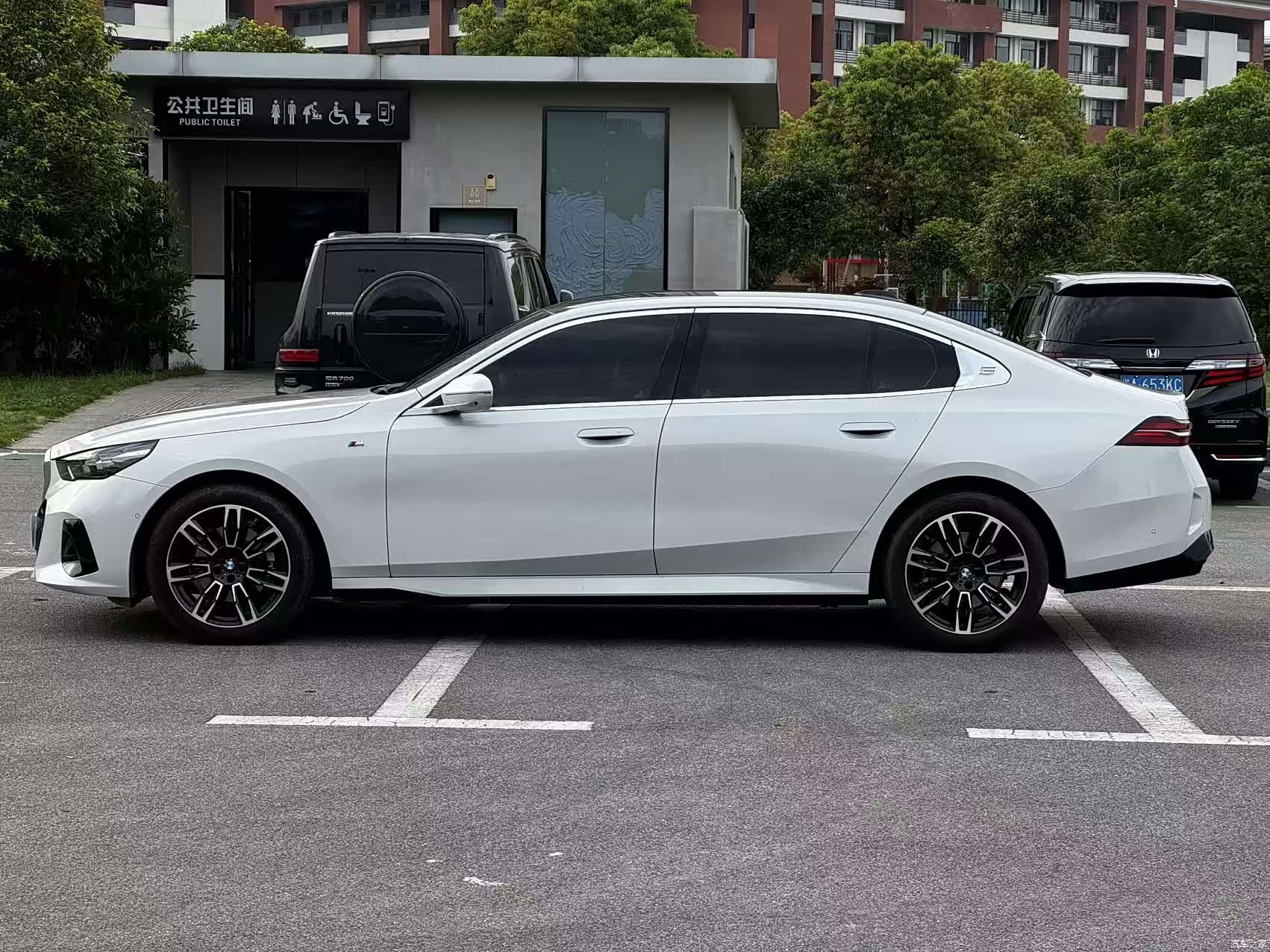 BMW 5 Series, 2024 17