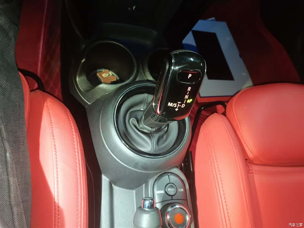 Mini Cooper, 2019 10