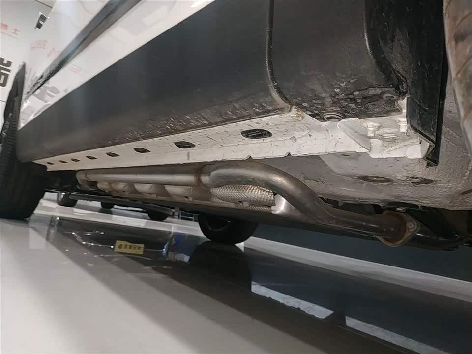 Chery Explore 06 C-DM