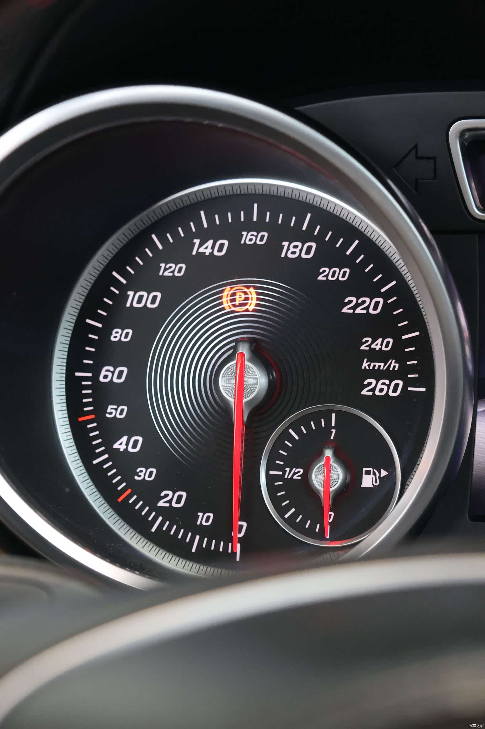 Mercedes-Benz GLS, 2016 15