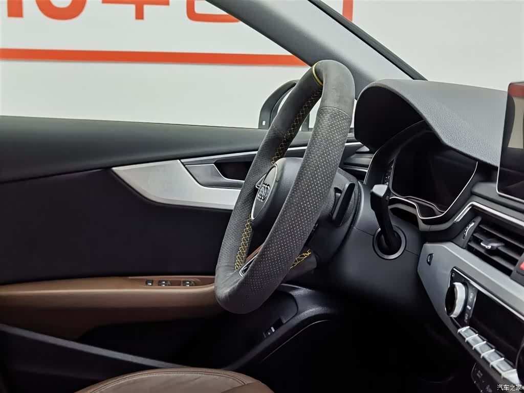 Audi A4L, 2019 22
