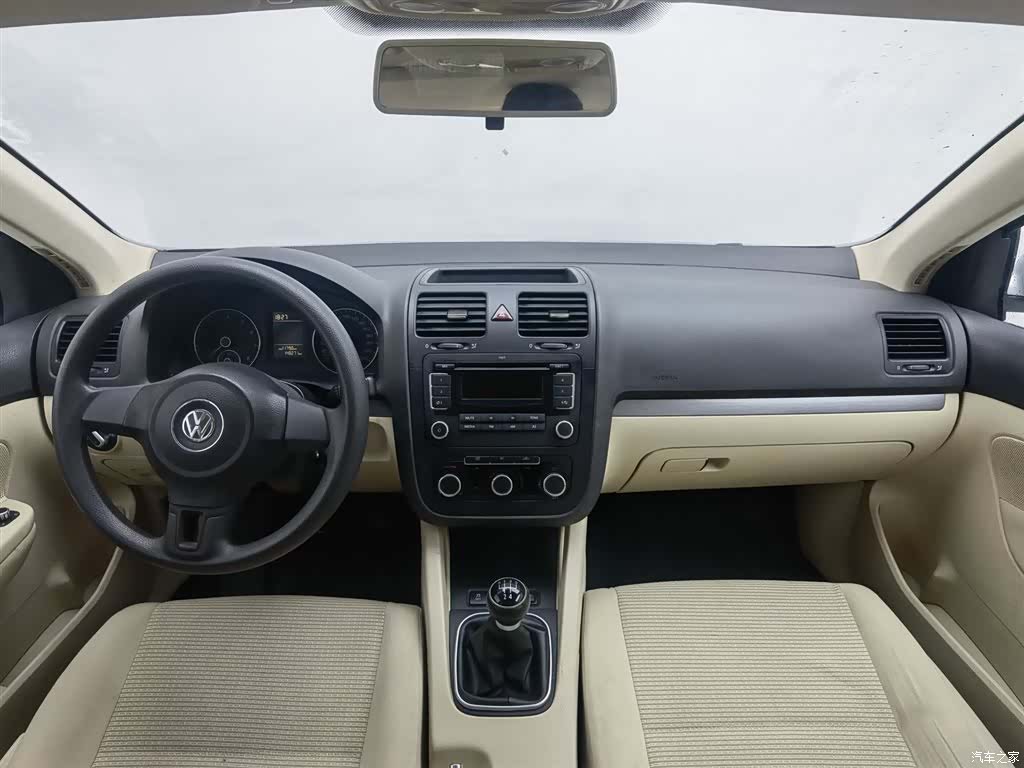 Volkswagen Sagitar, 2011 все фото