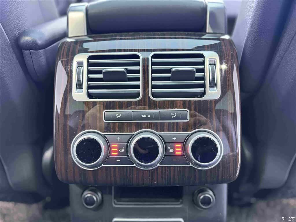 Land Rover Range Rover, 2016 11