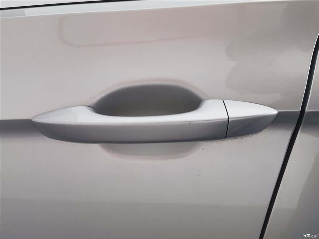 Volkswagen Magotan, 2017 18