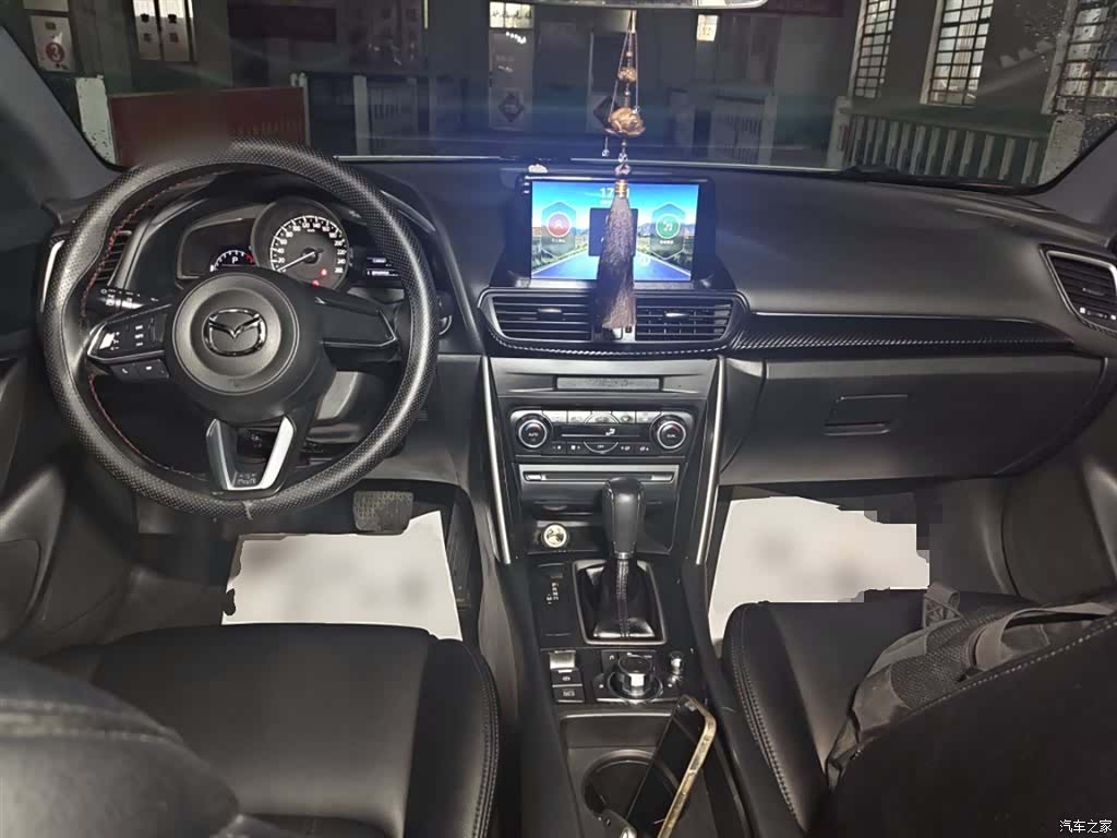 Mazda CX-4, 2018 10