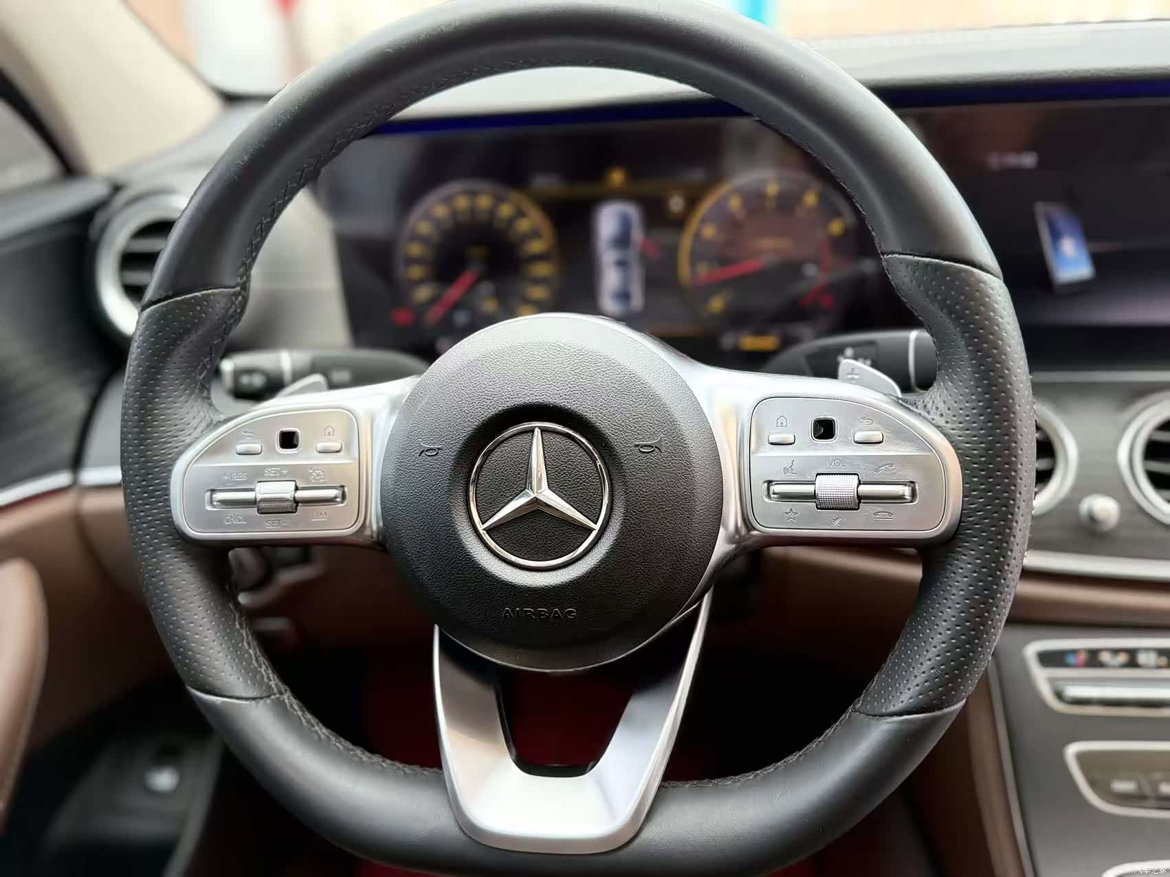 Mercedes-Benz E-Class, 2020 15