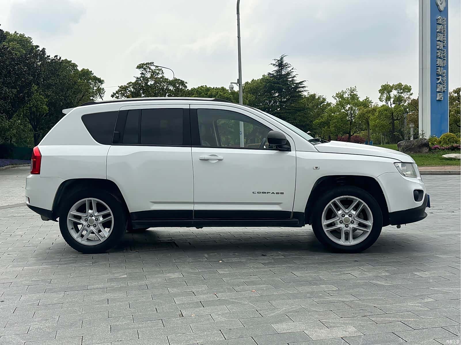 Jeep Compass, 2013 8